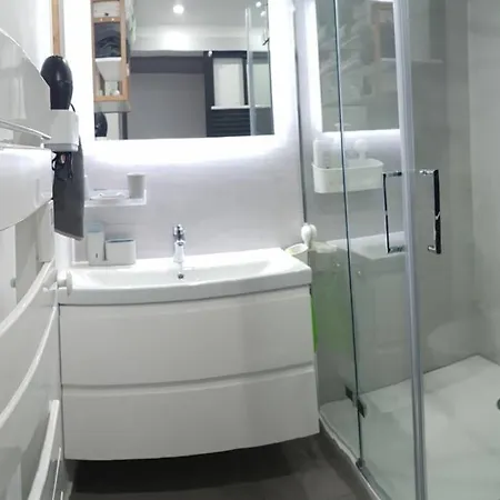 O Cocon Du Lac, Magnifique De Charme 30 M2, Ideal Curistes شقة