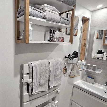 O Cocon Du Lac, Magnifique De Charme 30 M2, Ideal Curistes شقة *