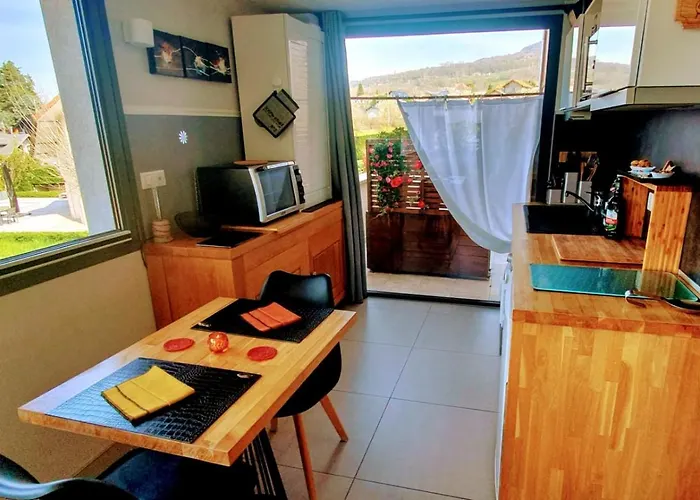 O Cocon Du Lac, Magnifique De Charme 30 M2, Ideal Curistes Apartman *