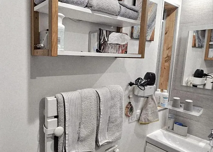 O Cocon Du Lac, Magnifique De Charme 30 M2, Ideal Curistes Apartman *